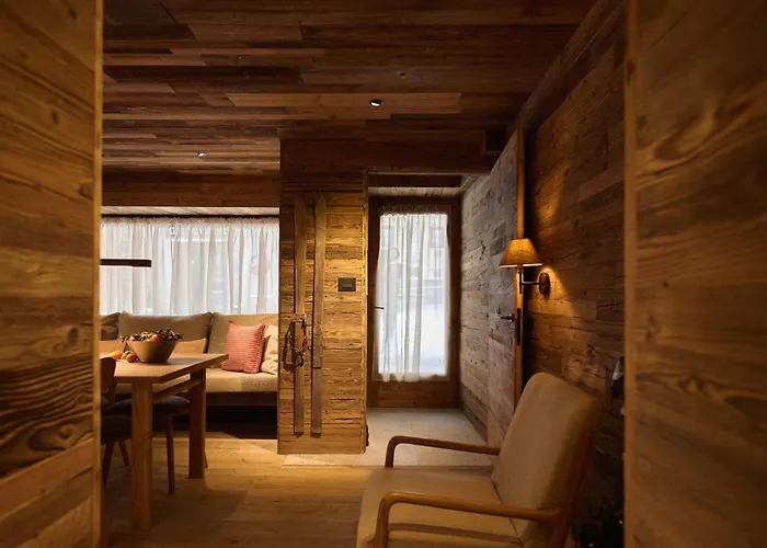 Alpine Woodhouse * Valtournenche